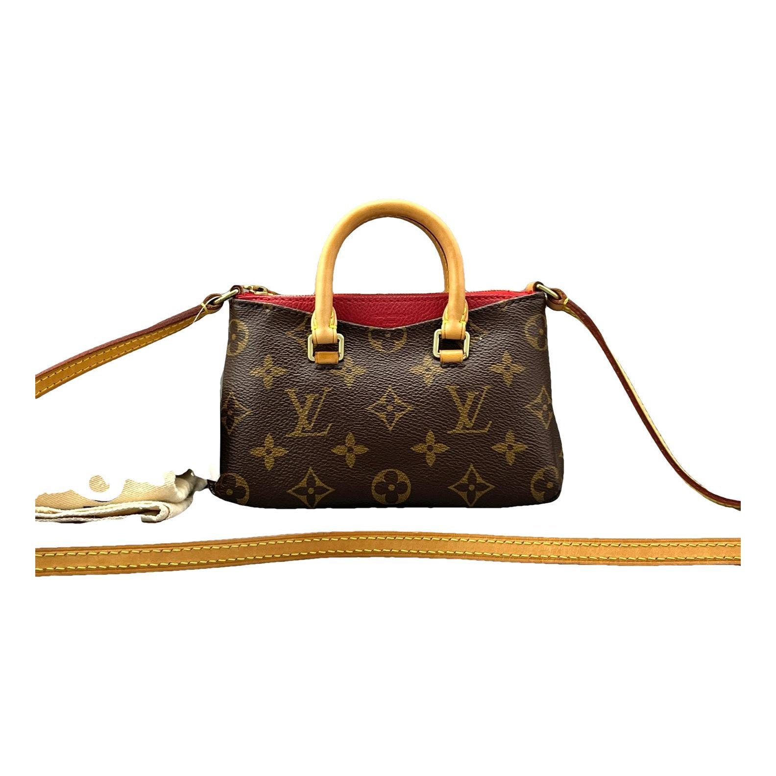 Pallas leather handbag