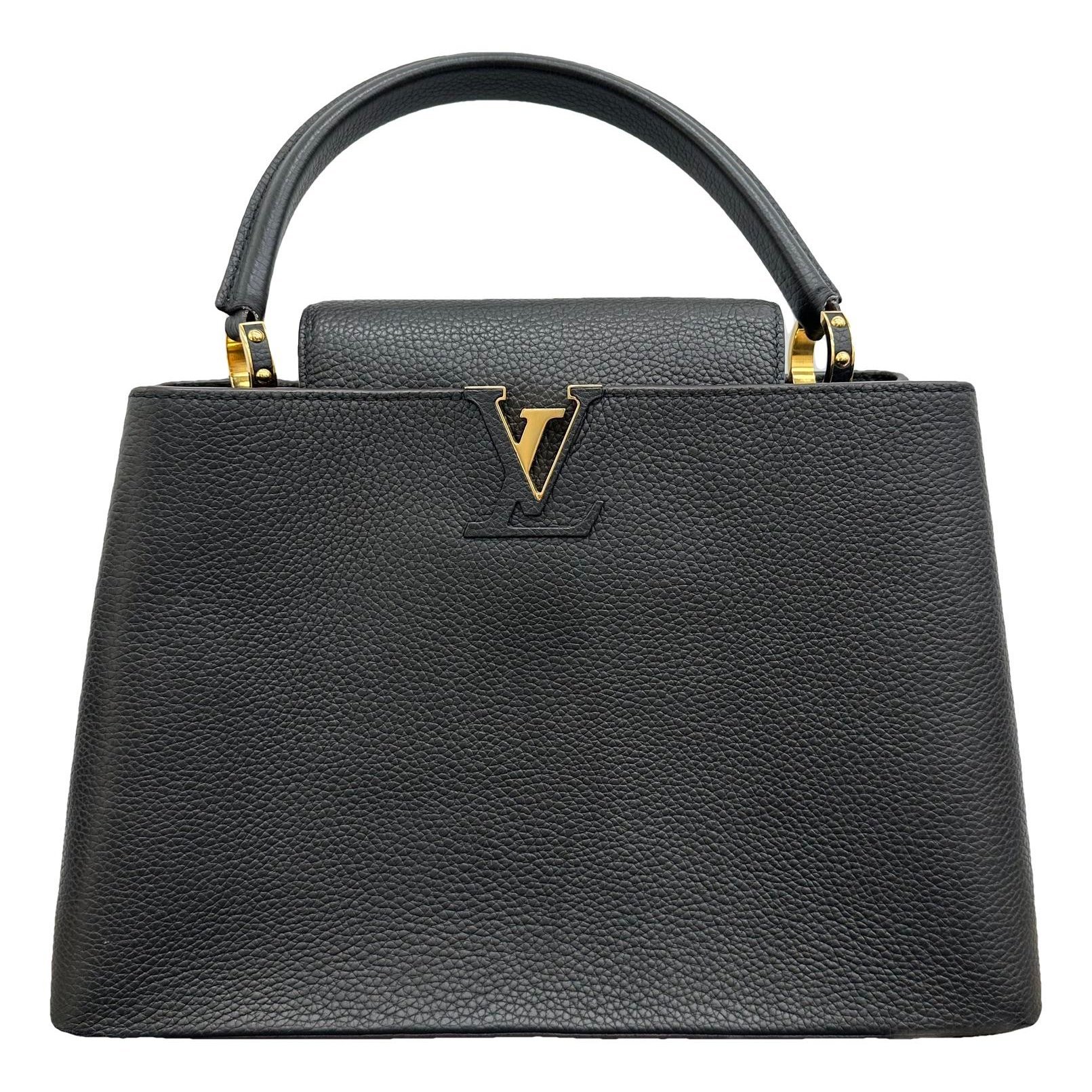 Capucines leather handbag