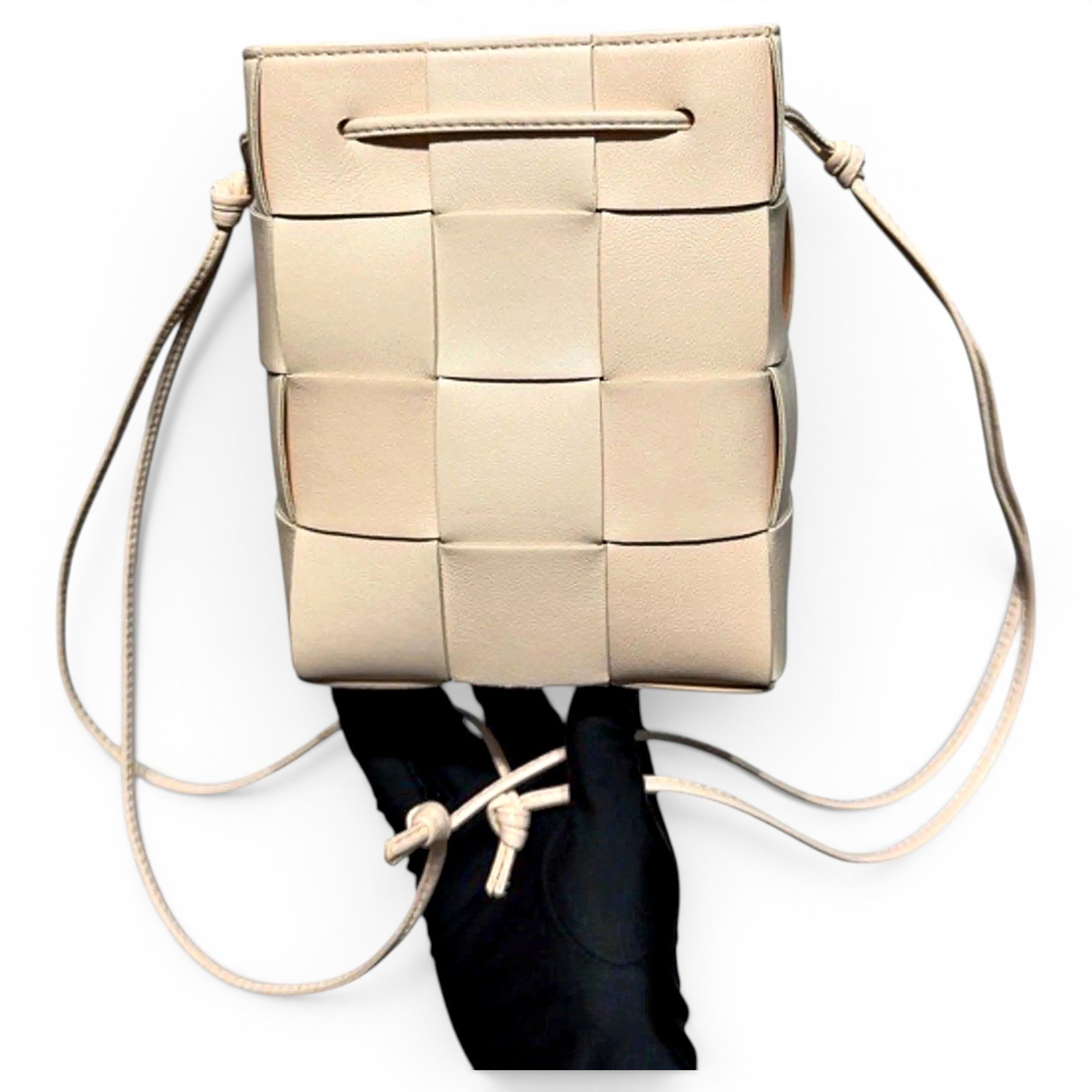 Cassette leather crossbody bag