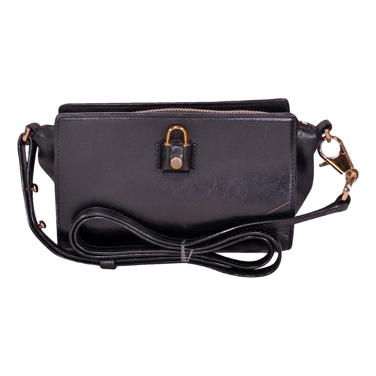 Leather travel bag
