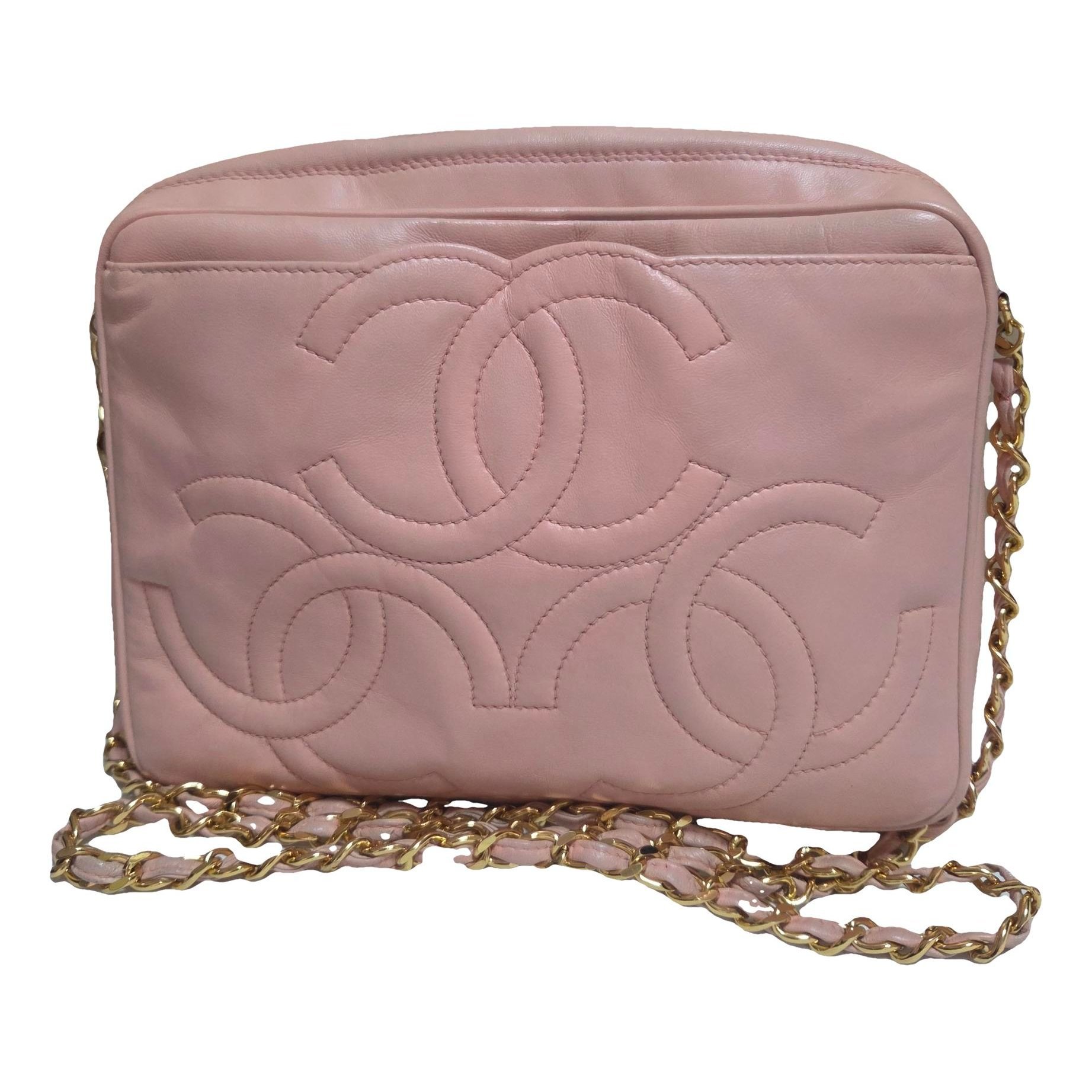 Vintage CC Chain leather handbag