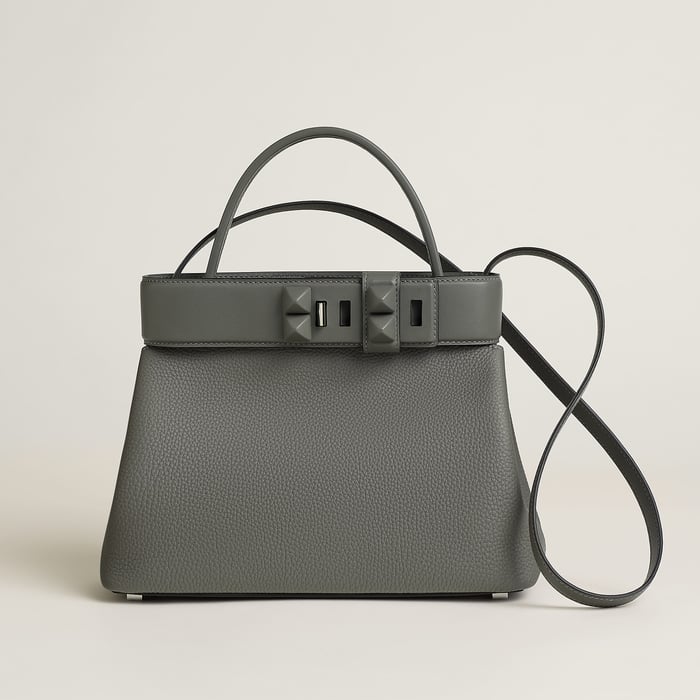 Hermès Médor Bag 27 in Gris Meyer leather
