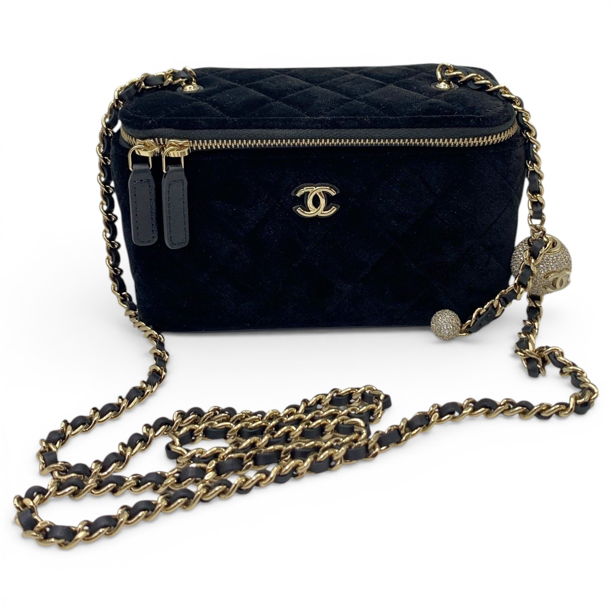 Vanity velvet handbag