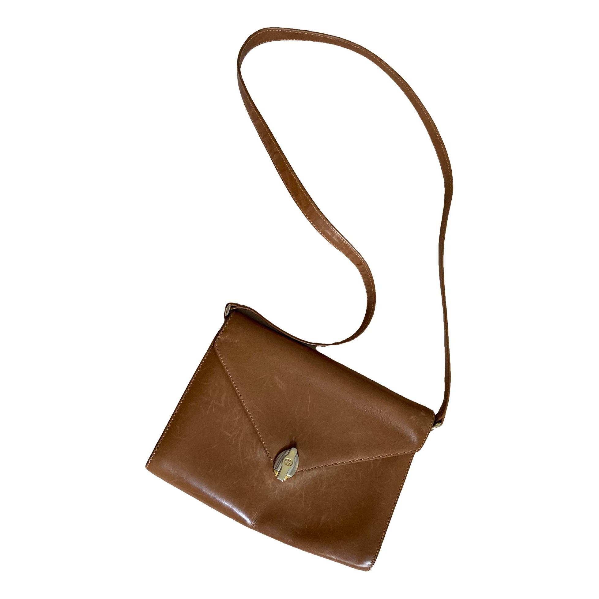 Leather crossbody bag