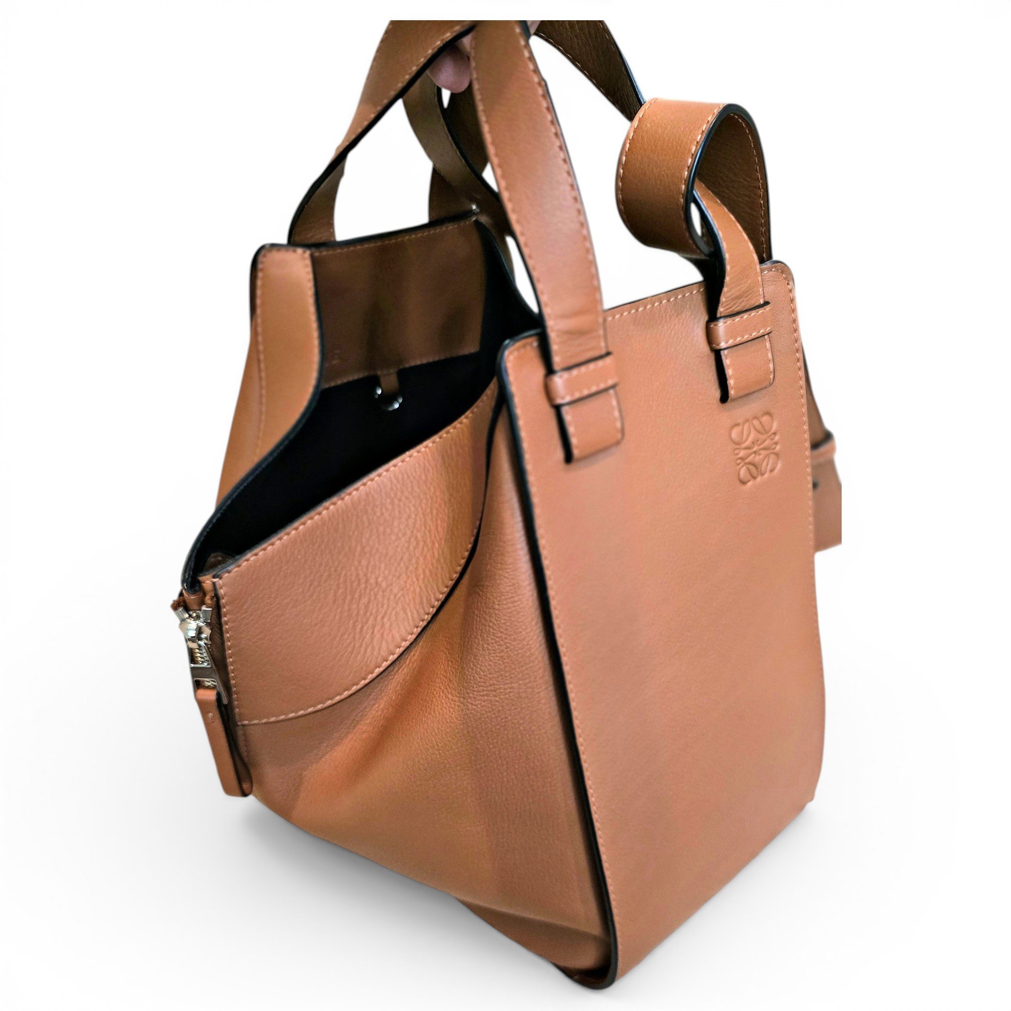 Hammock leather handbag