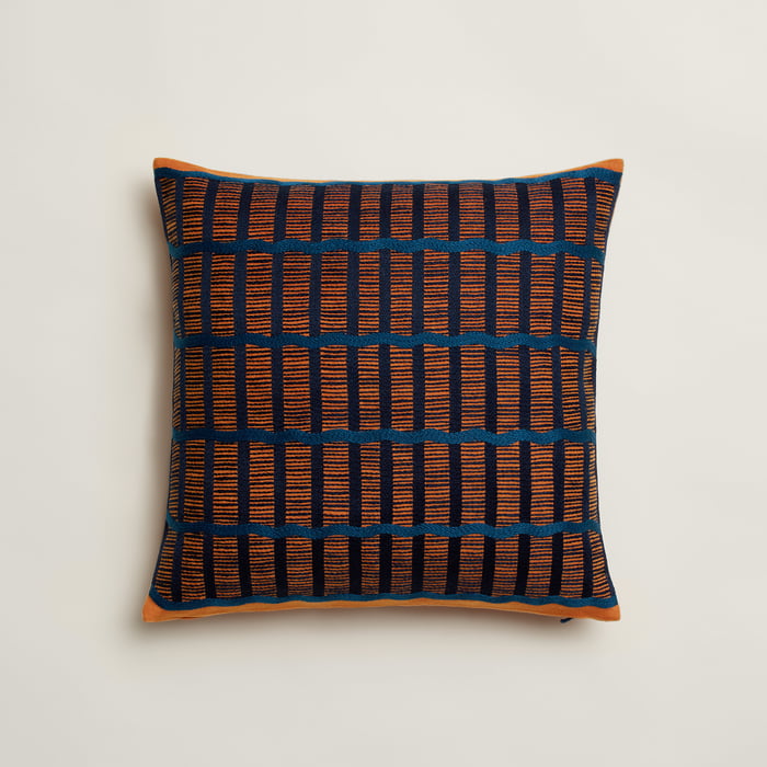 Camel O'Galon Pillow