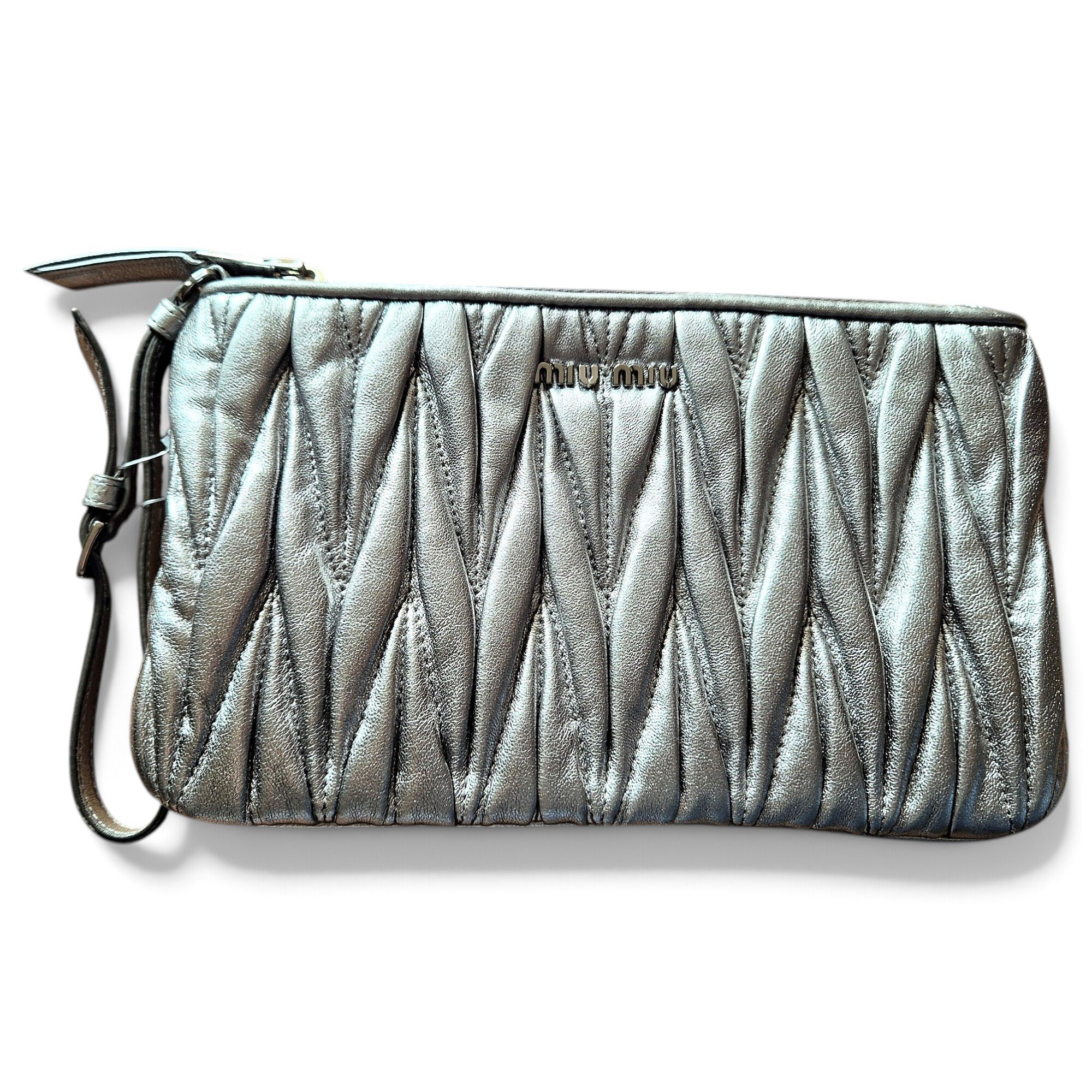 Matelassé leather clutch bag