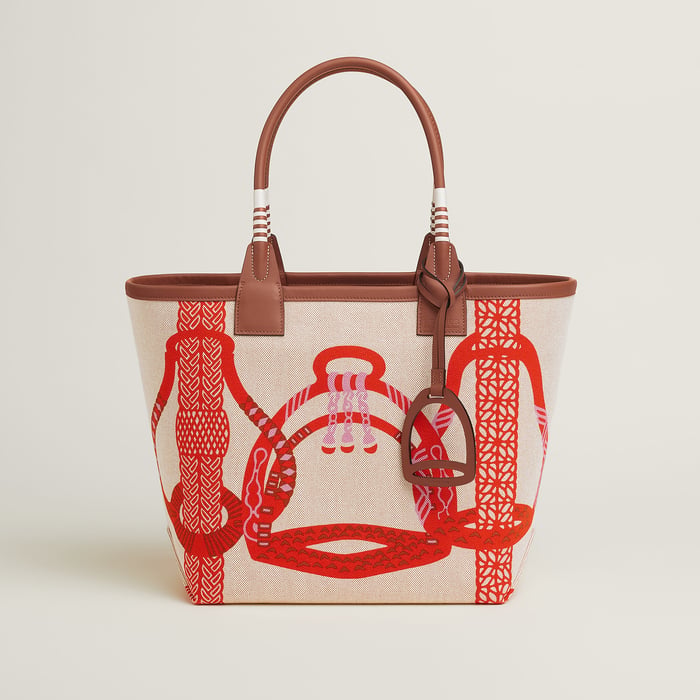 Steeple 28 Bag