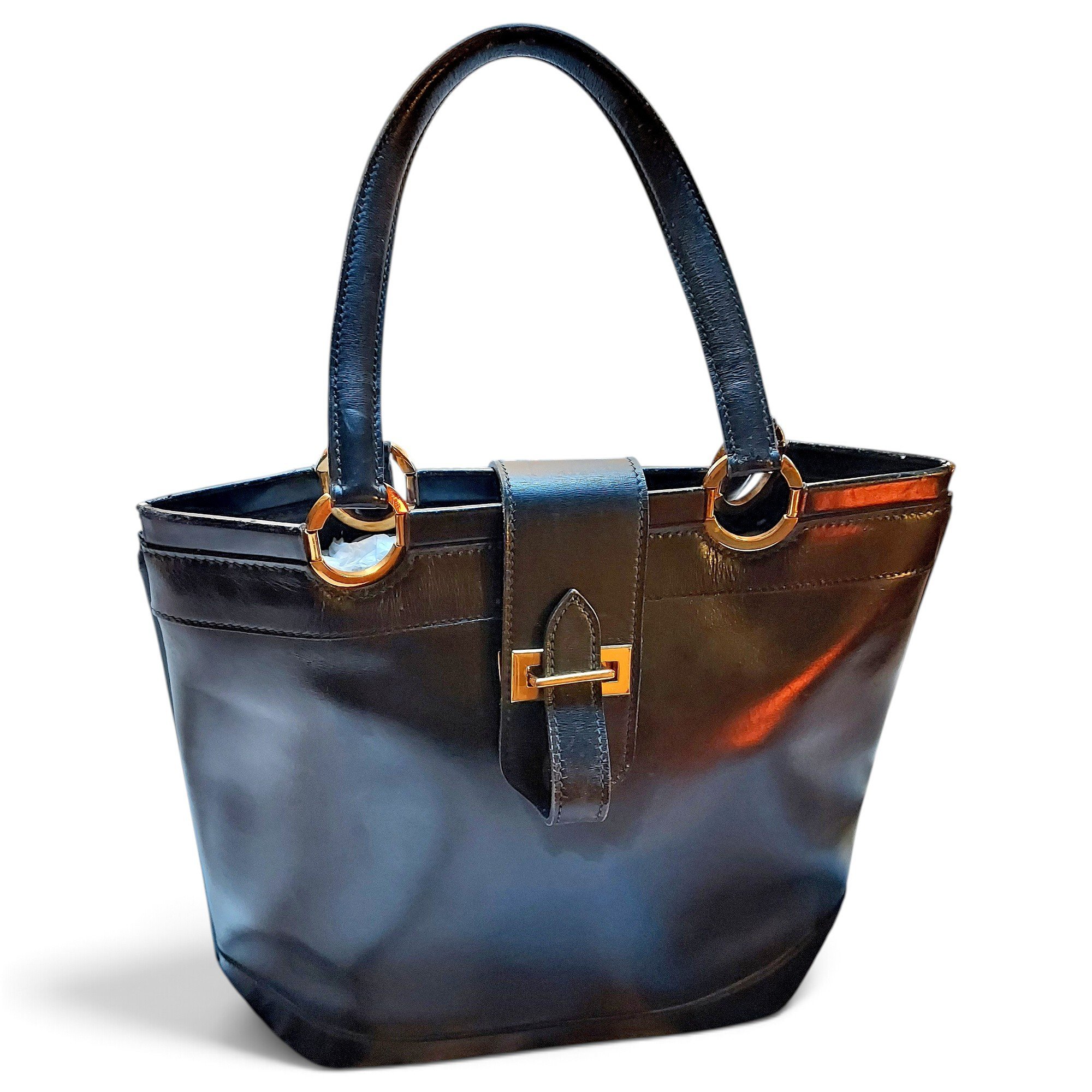 Leather handbag