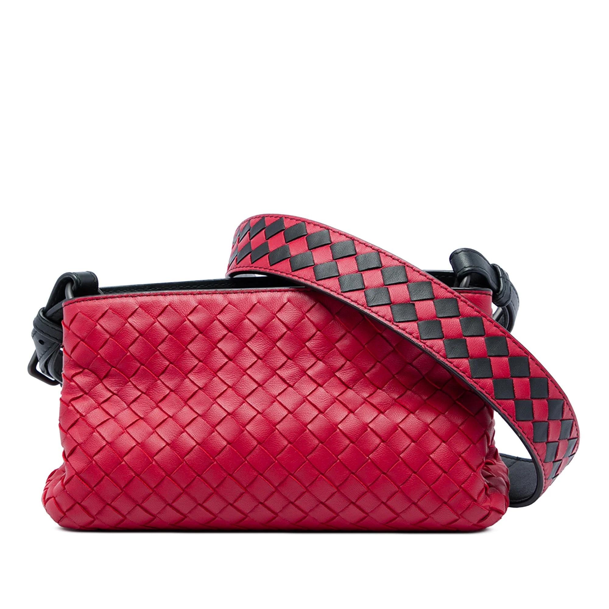 Veneta leather crossbody bag