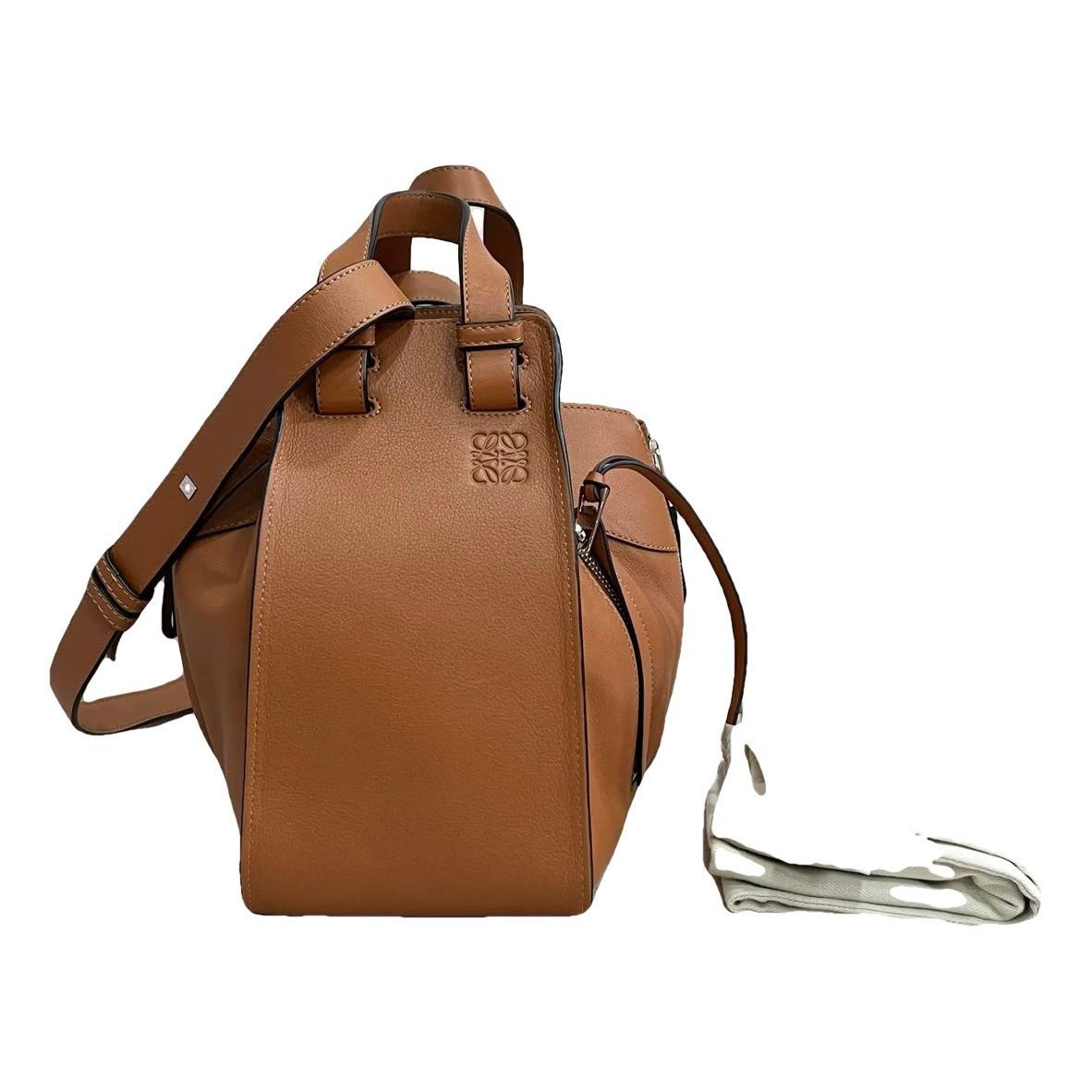 Hammock leather handbag