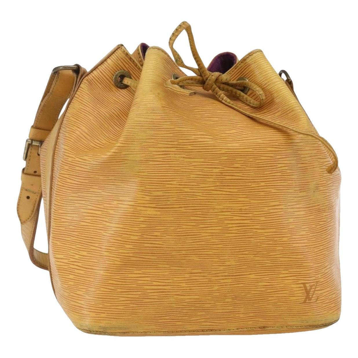 Noé leather handbag
