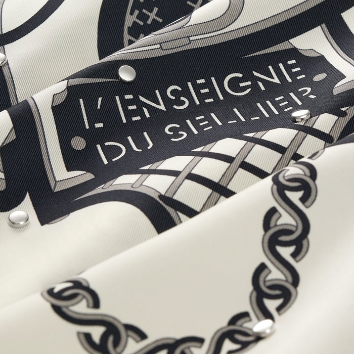 l'Enseigne Du Sellier Exceptional Scarf 90
