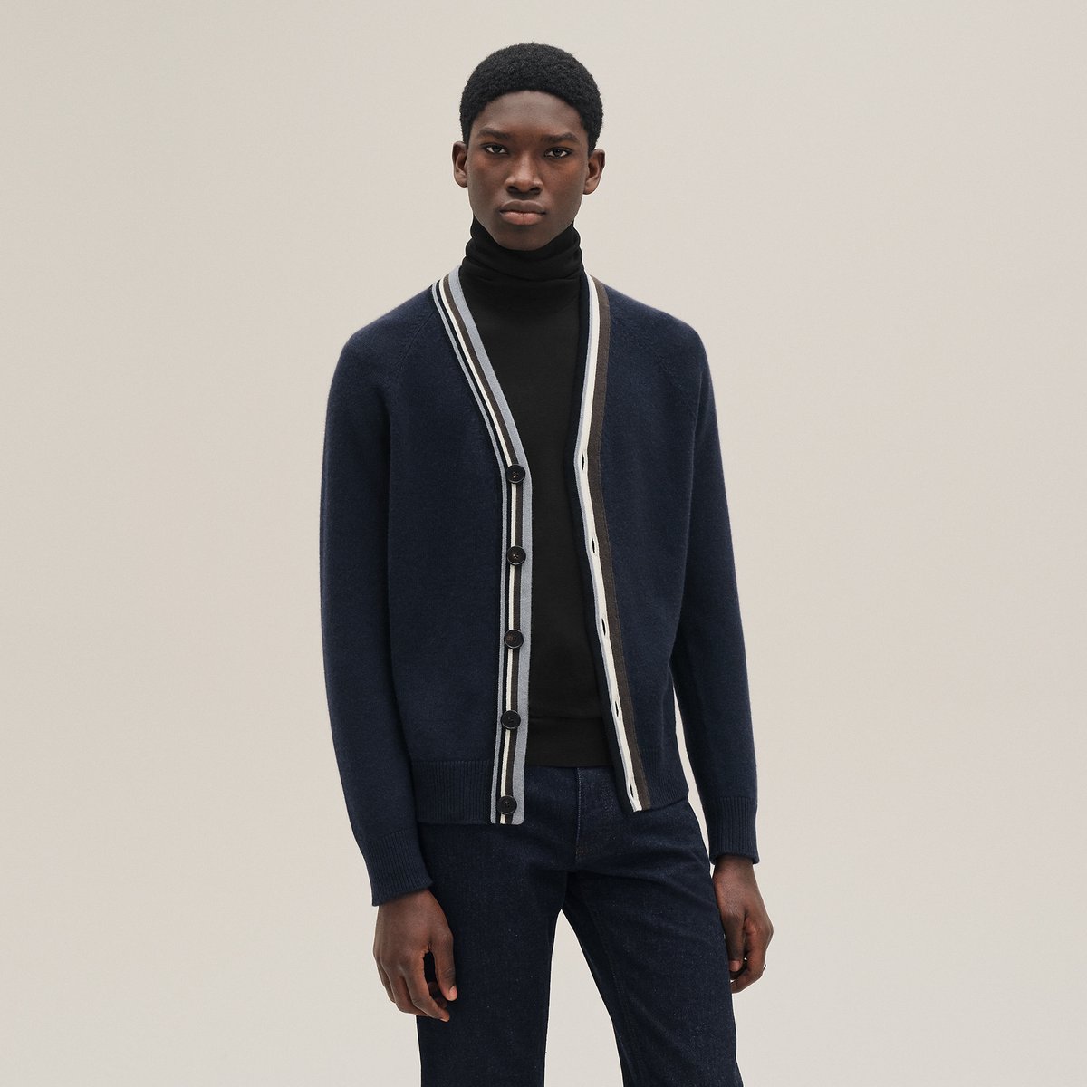 Cashmere "Rayures asymetriques" buttoned cardigan