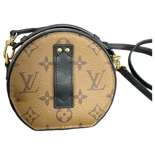 Boîte chapeau souple leather handbag