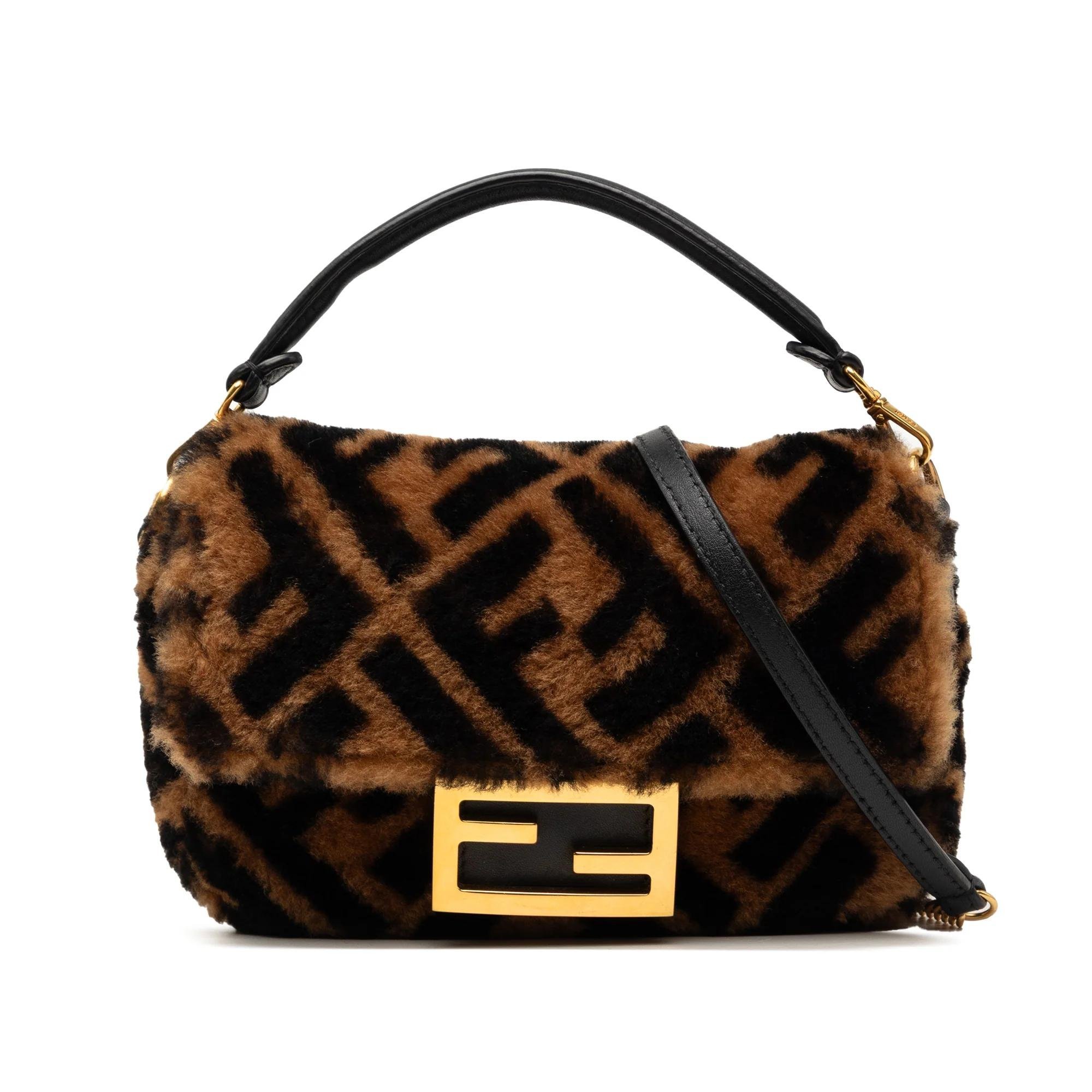 Baguette leather satchel