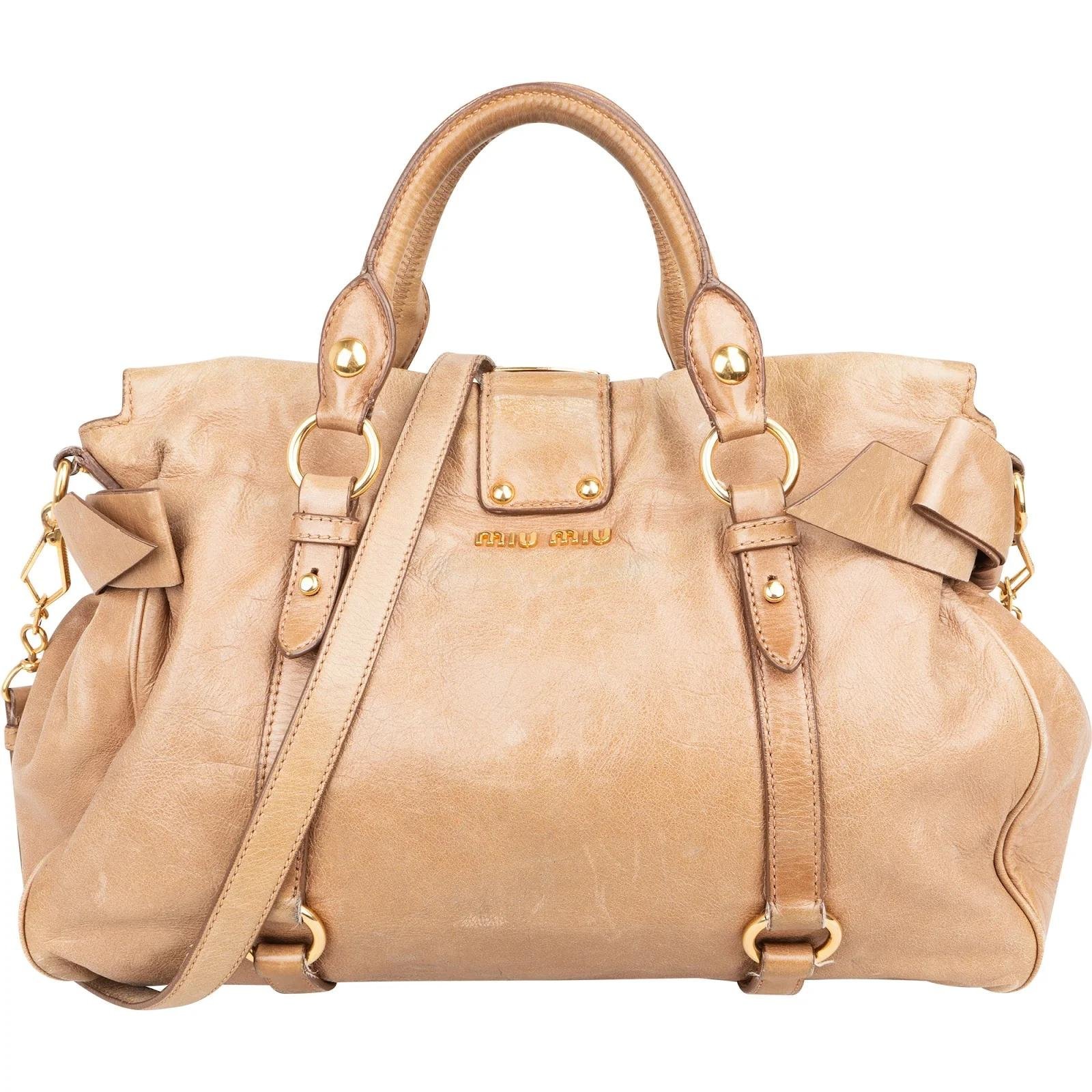 Vitello leather handbag