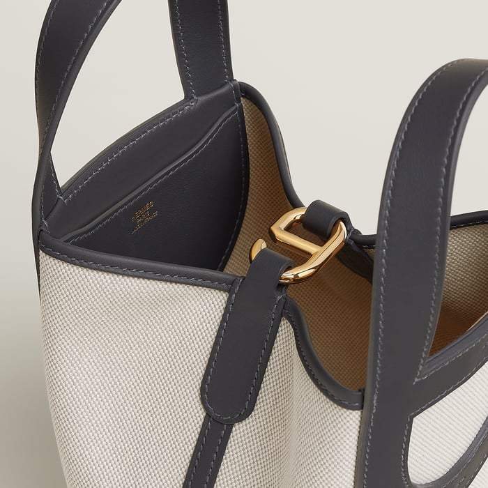 Hermès In-the-loop 18 백