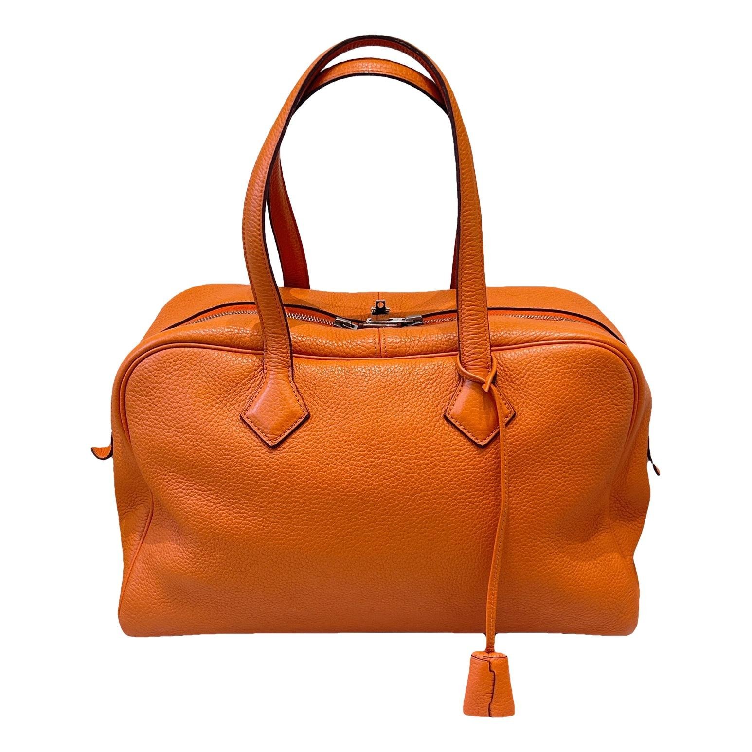 Victoria leather handbag