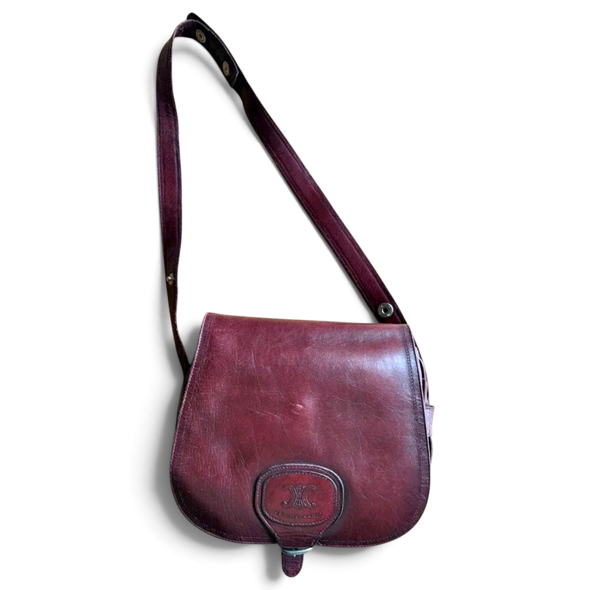 Classic leather crossbody bag