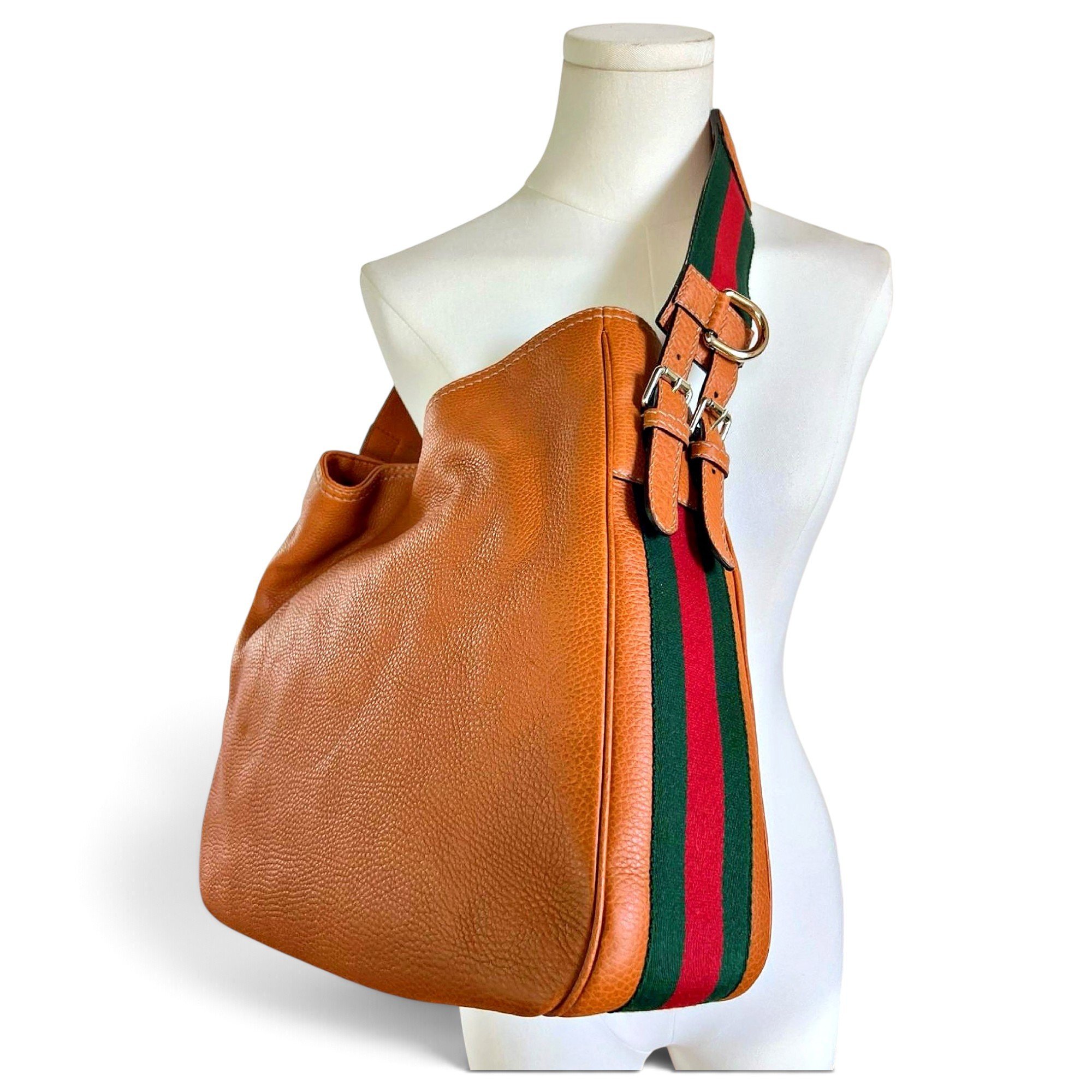 Hobo leather handbag