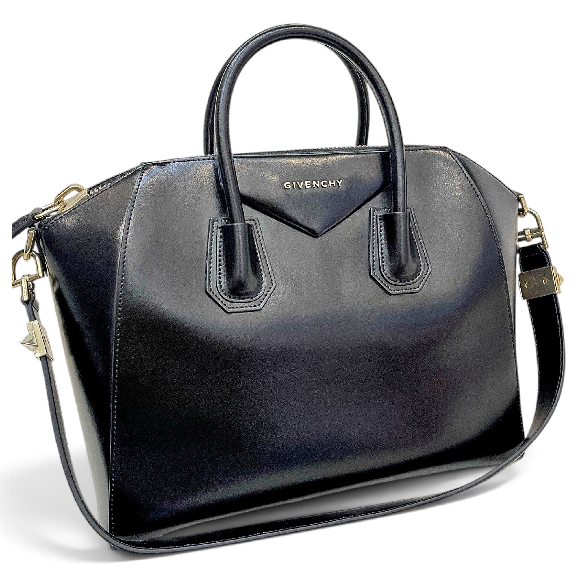 Antigona leather handbag