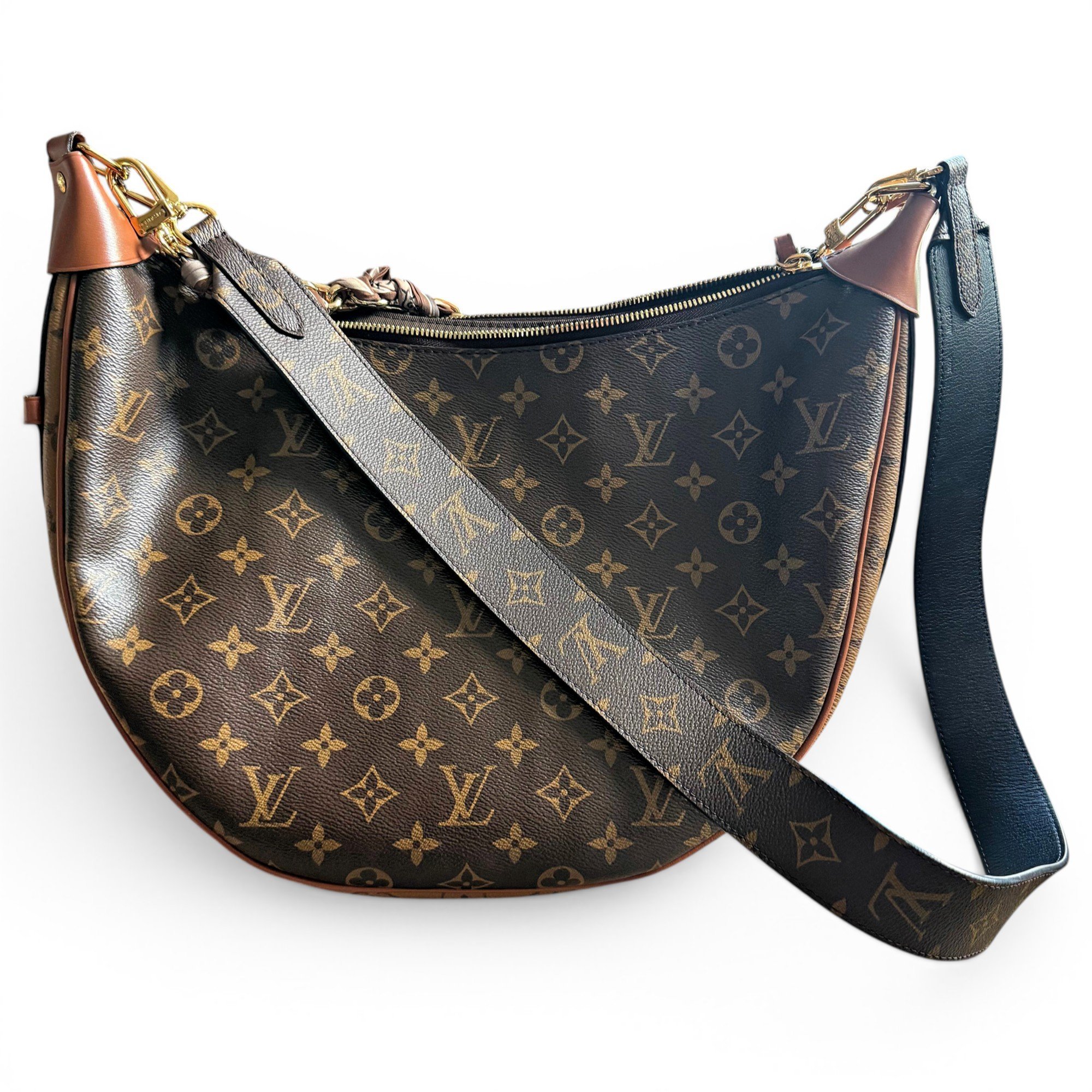 Louis Vuitton Leather handbag