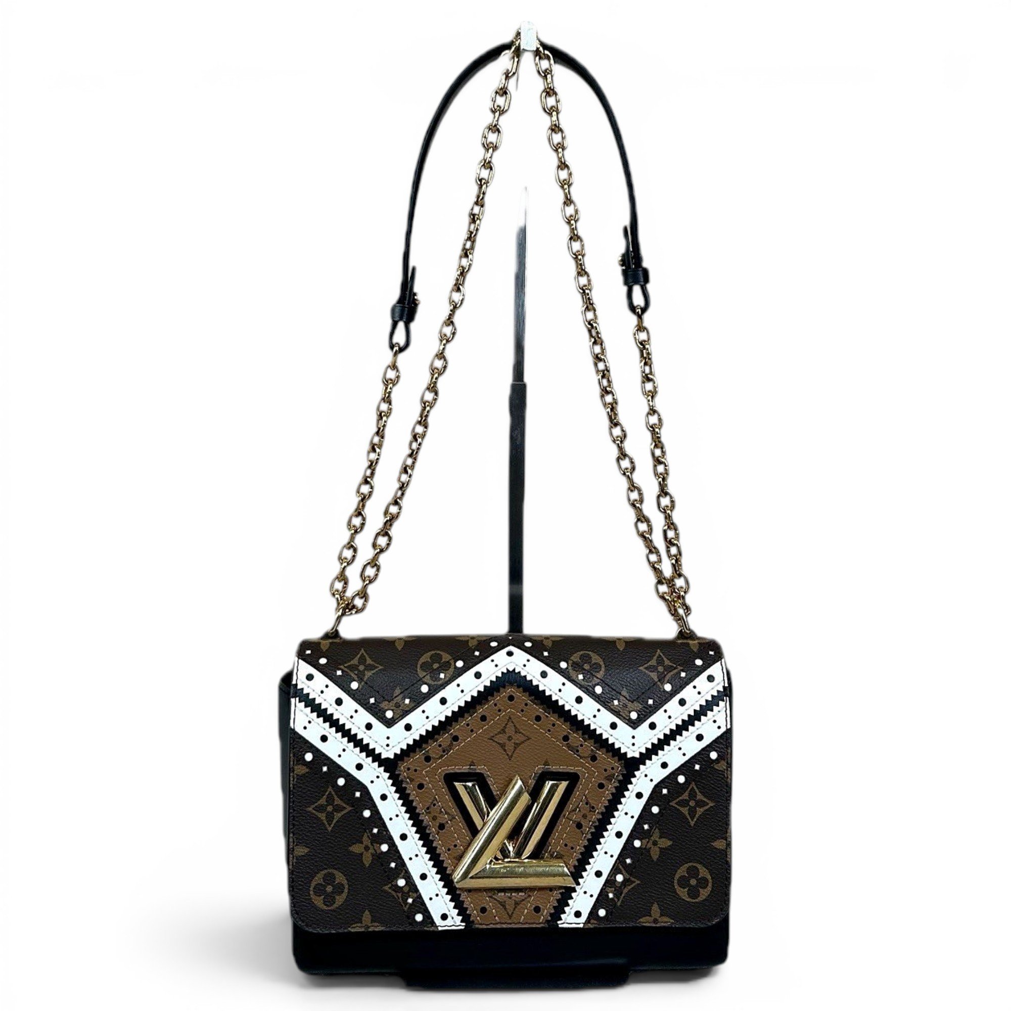 Twist leather handbag