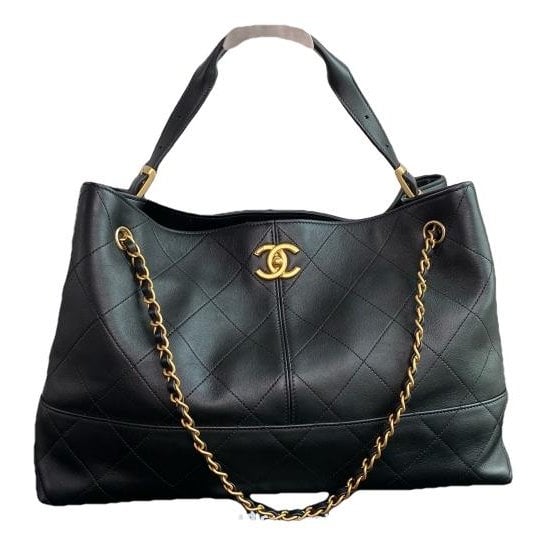 Leather tote