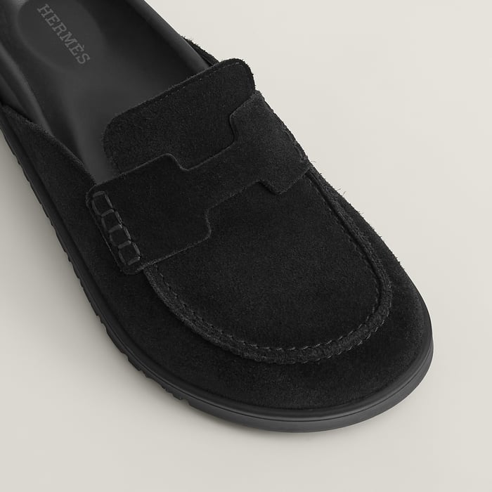 Noir Mules Go