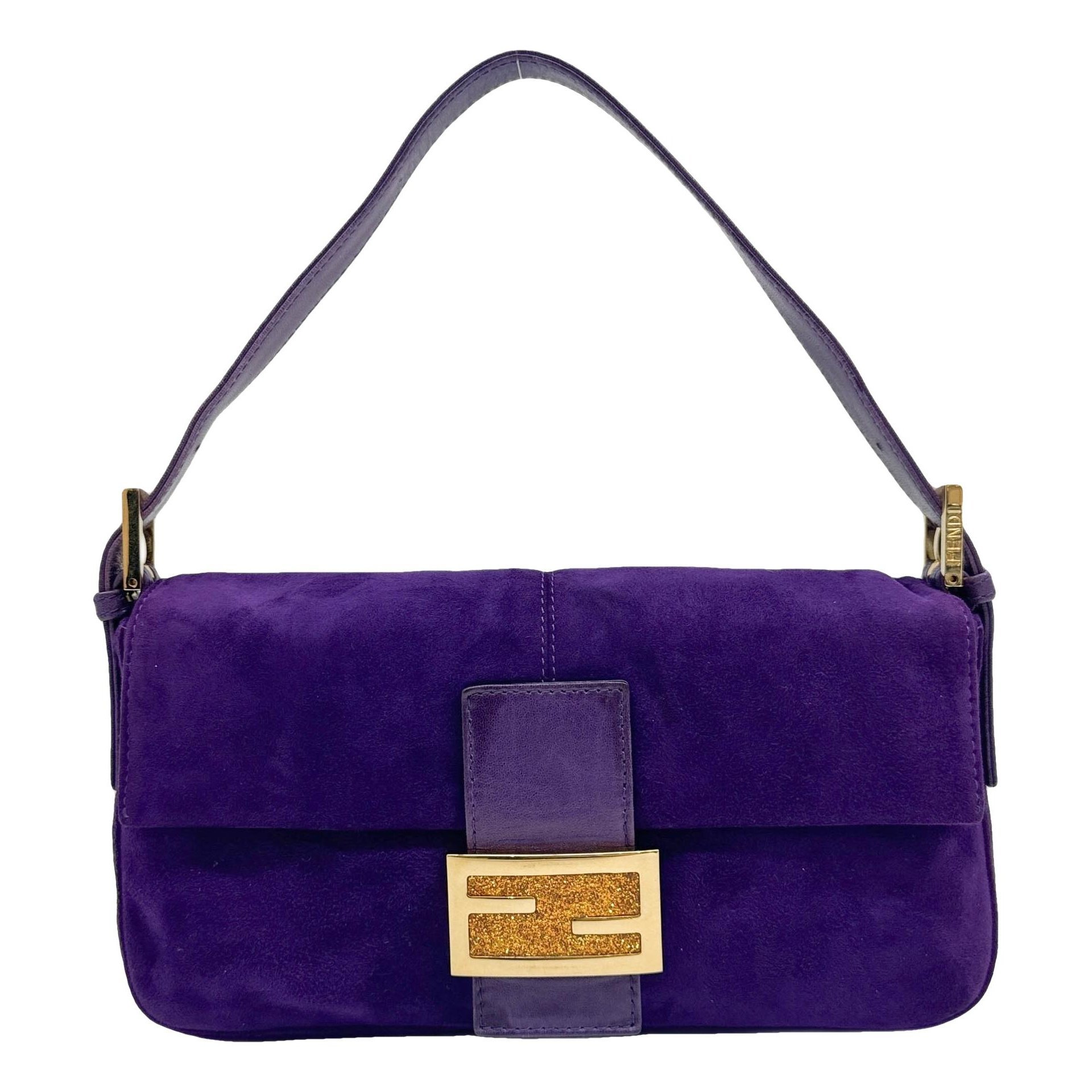 Baguette handbag