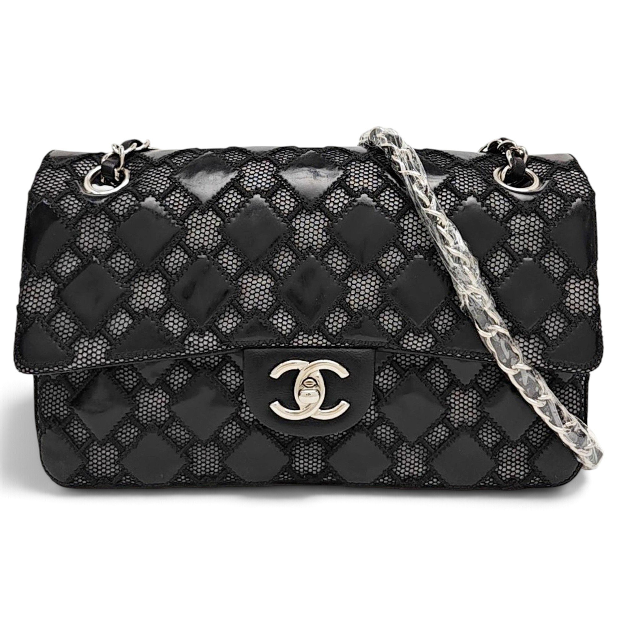 Chanel Timeless/Classique patent leather handbag