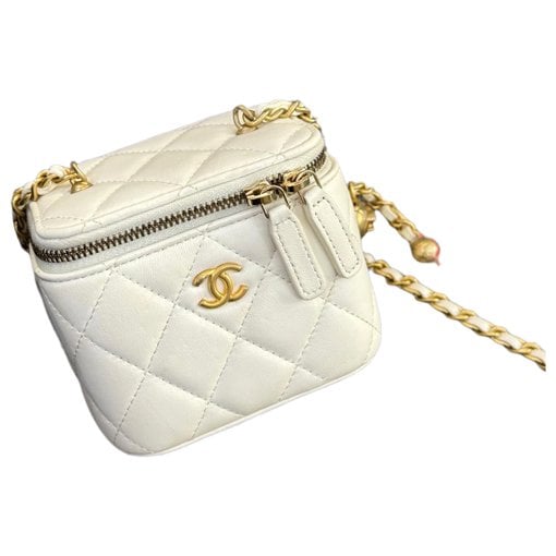 Trendy CC Vanity leather handbag