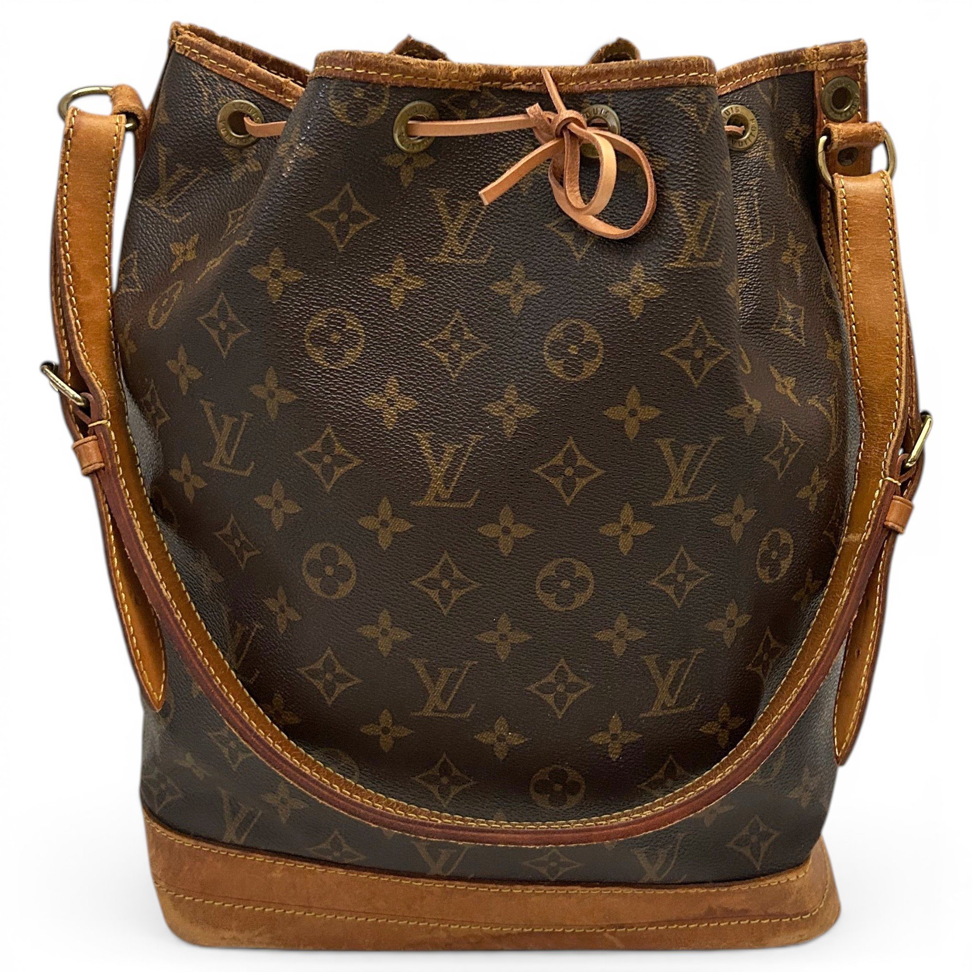 Noé leather handbag
