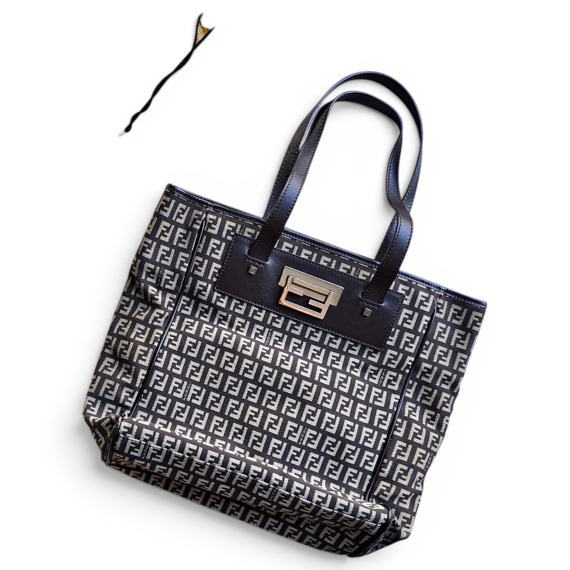 Logo Shopper Tote cloth tote