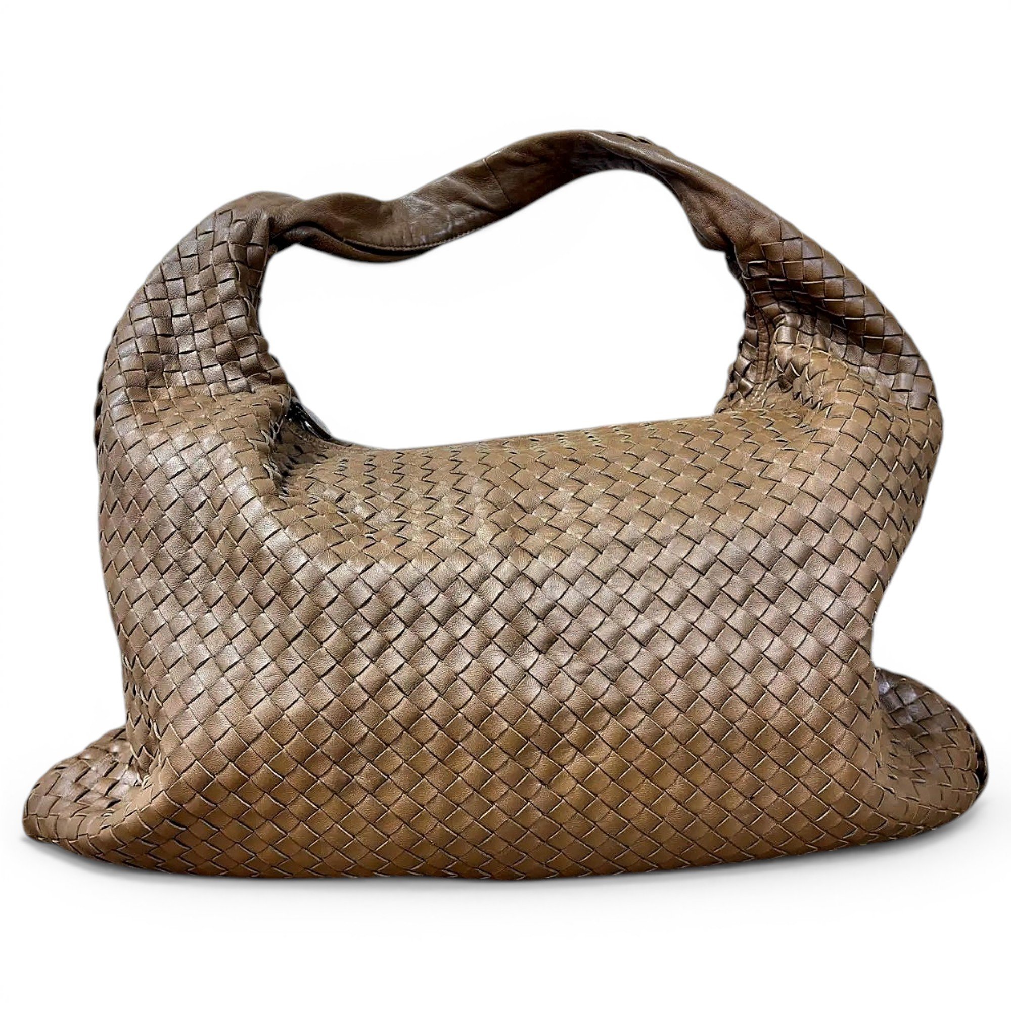 Veneta leather handbag