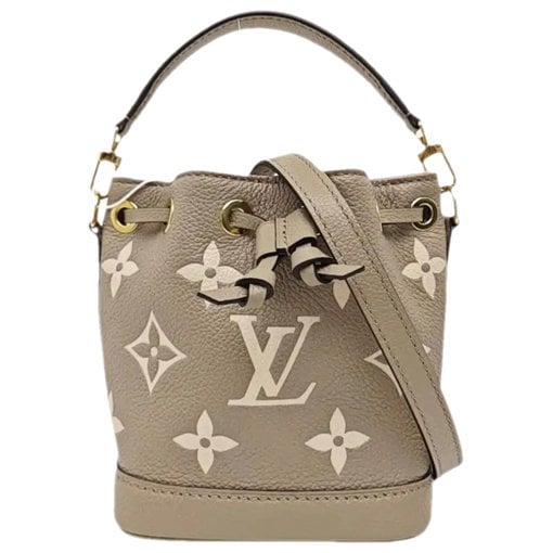 Nano Noé leather crossbody bag