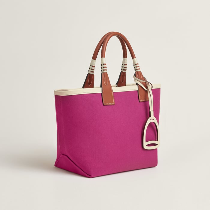 Steeple 25 Bag