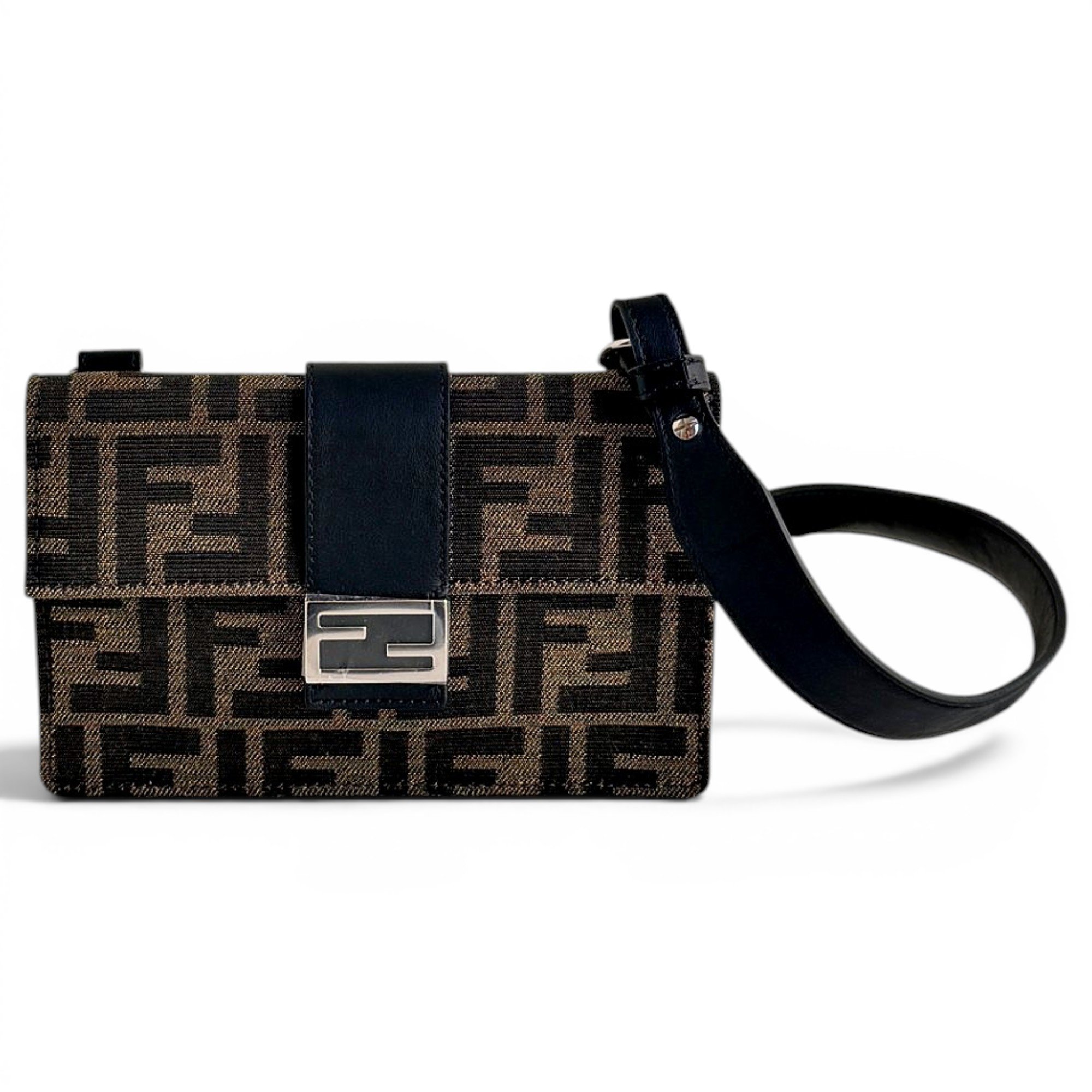 Baguette cloth handbag