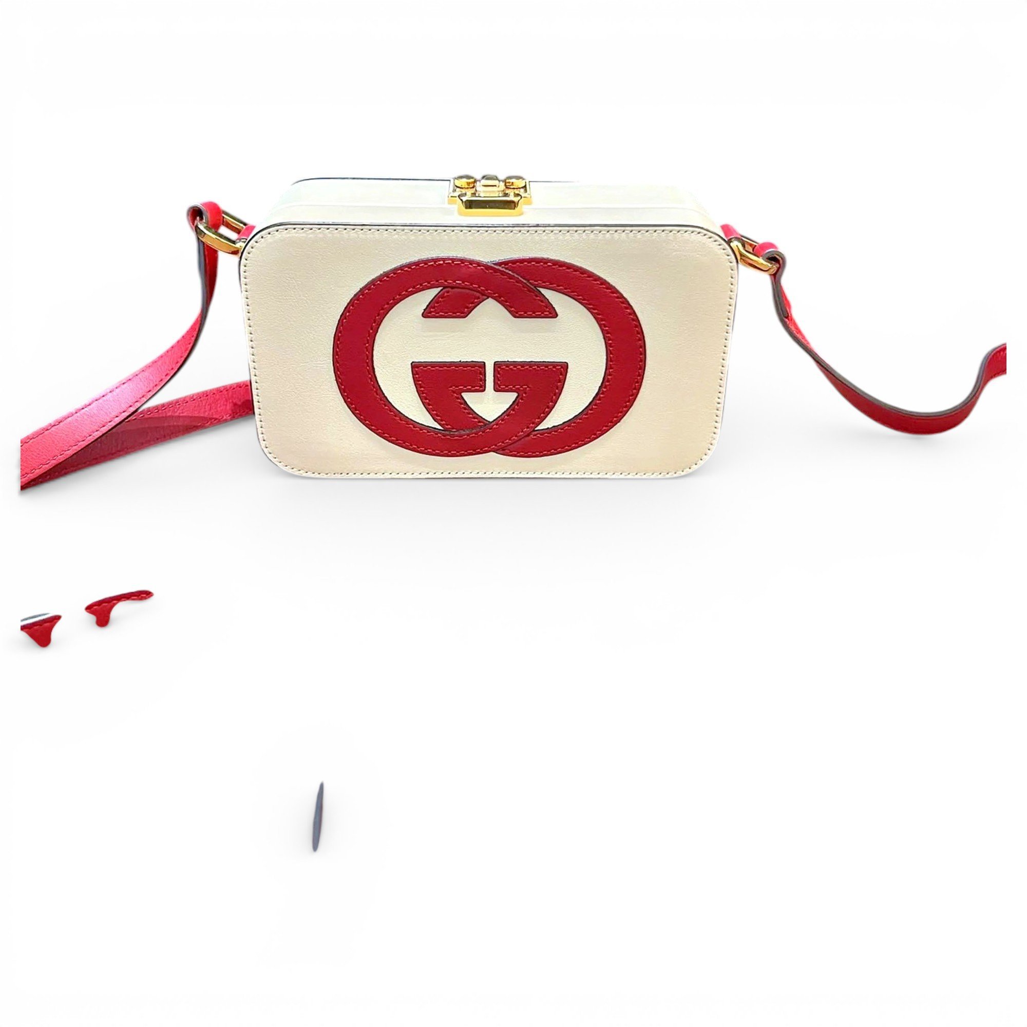 Interlocking leather crossbody bag