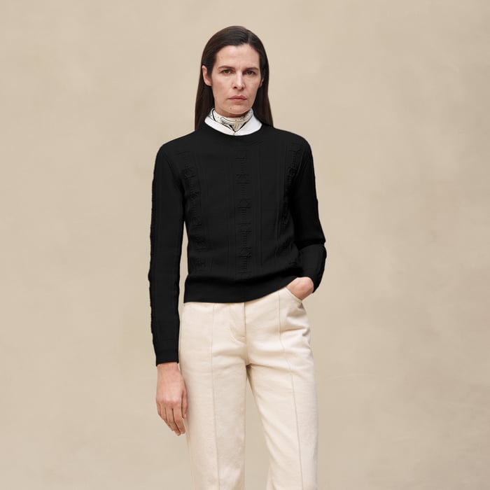 Noir Long-sleeve Sweater