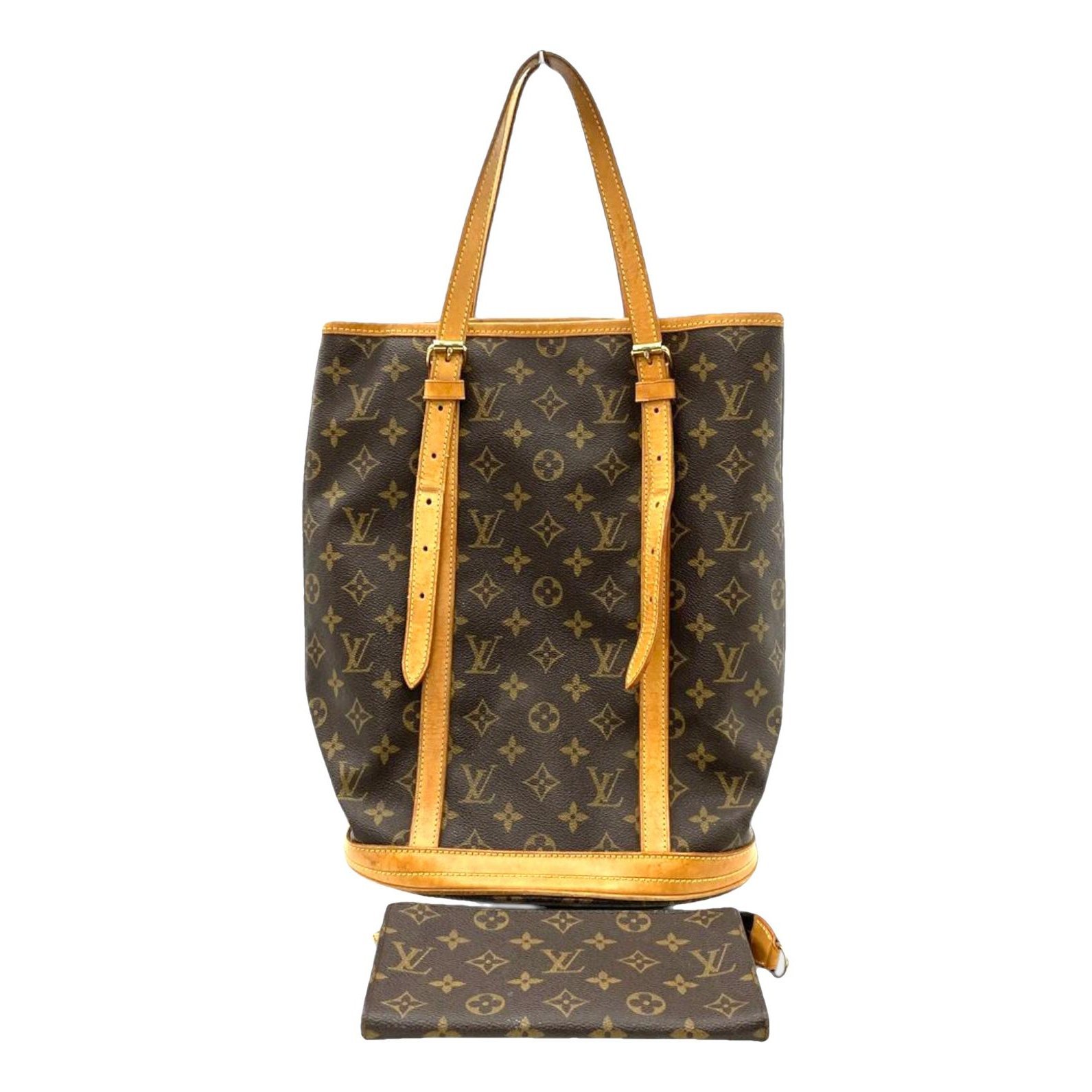 Bucket leather handbag
