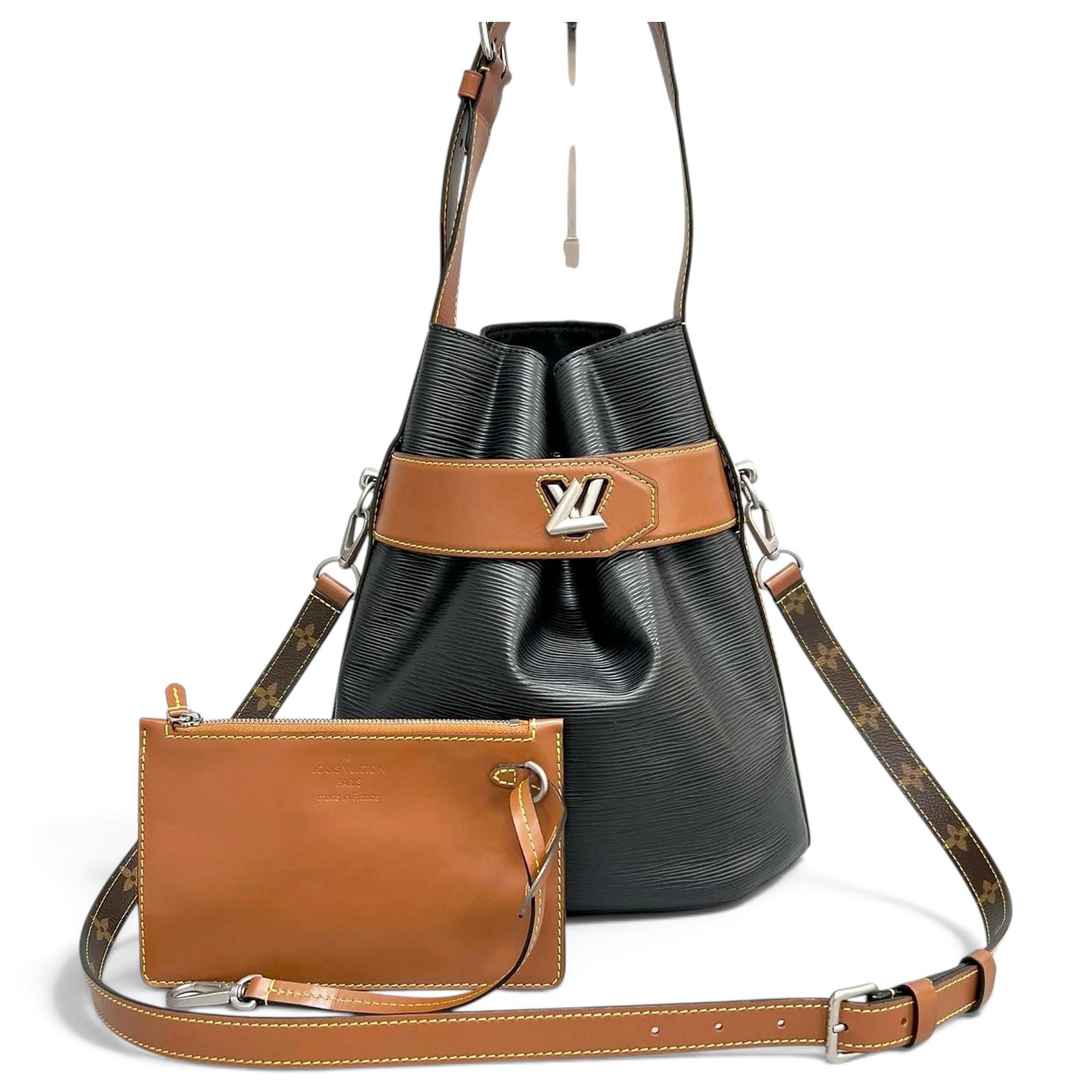 Twist leather handbag