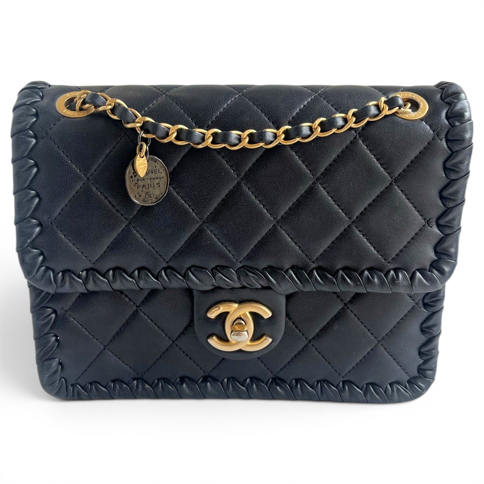 Timeless/Classique leather crossbody bag