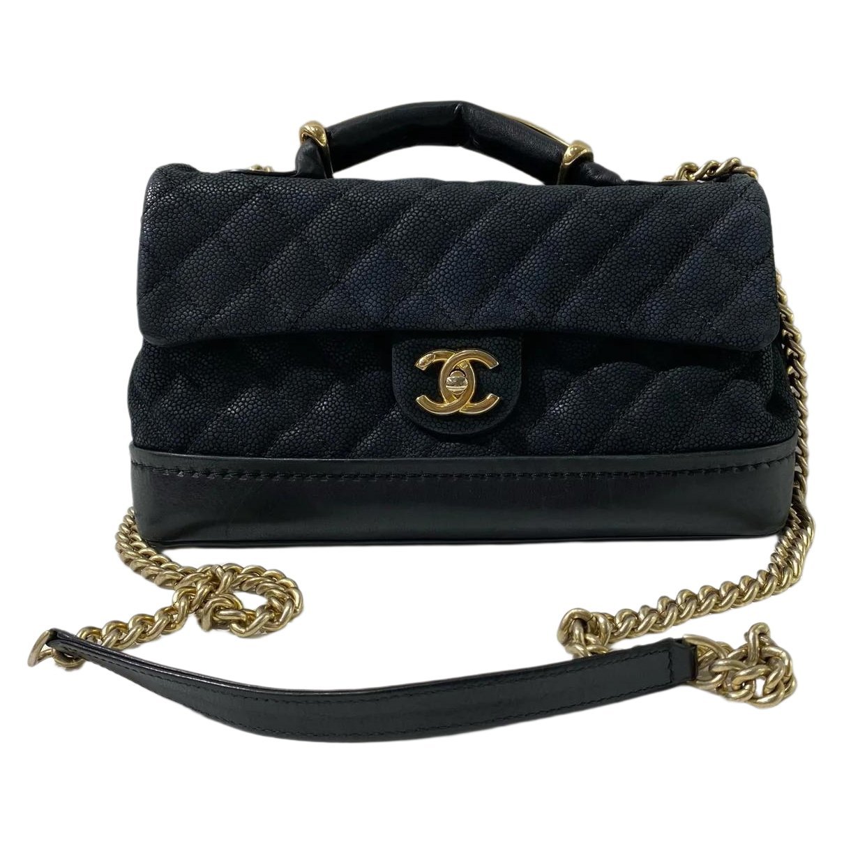 Leather handbag