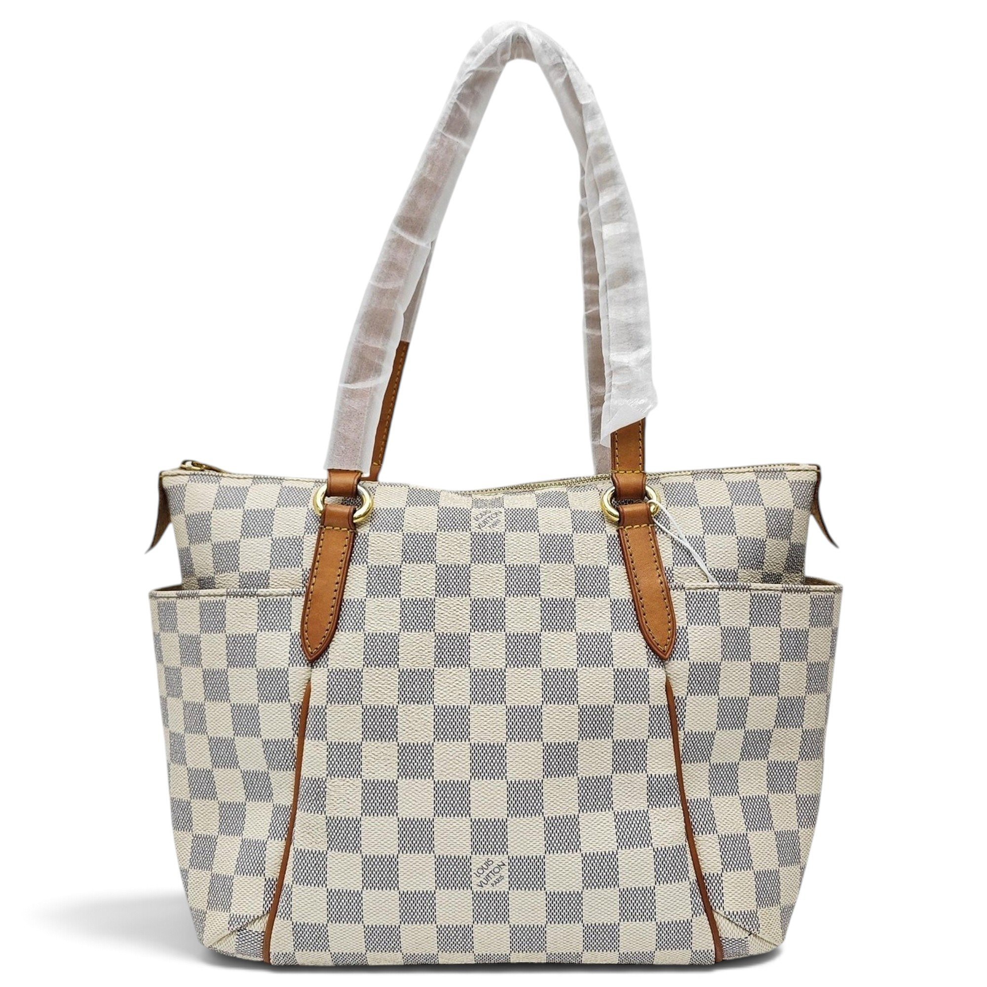 Totally leather handbag