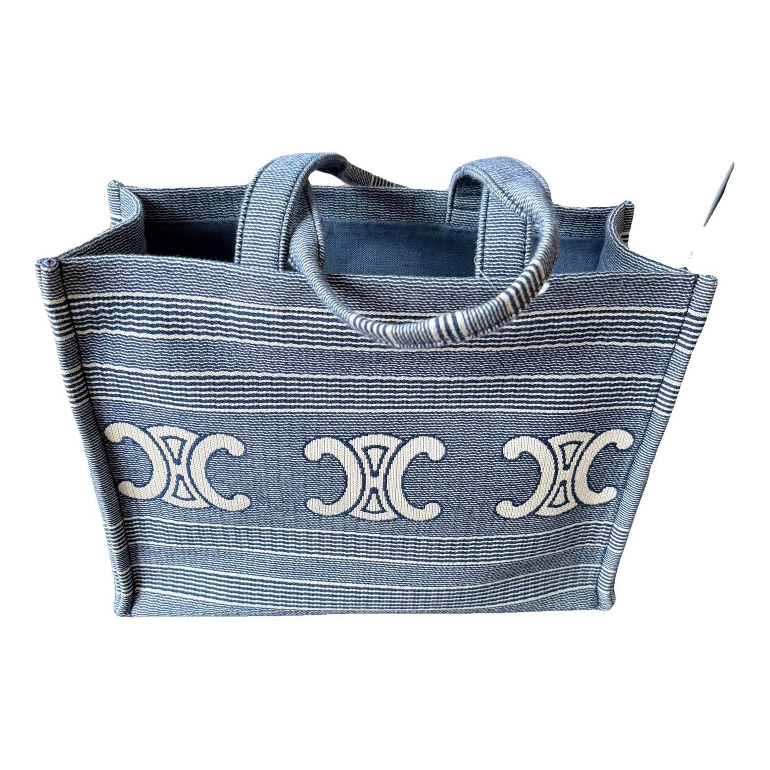 Thais tote