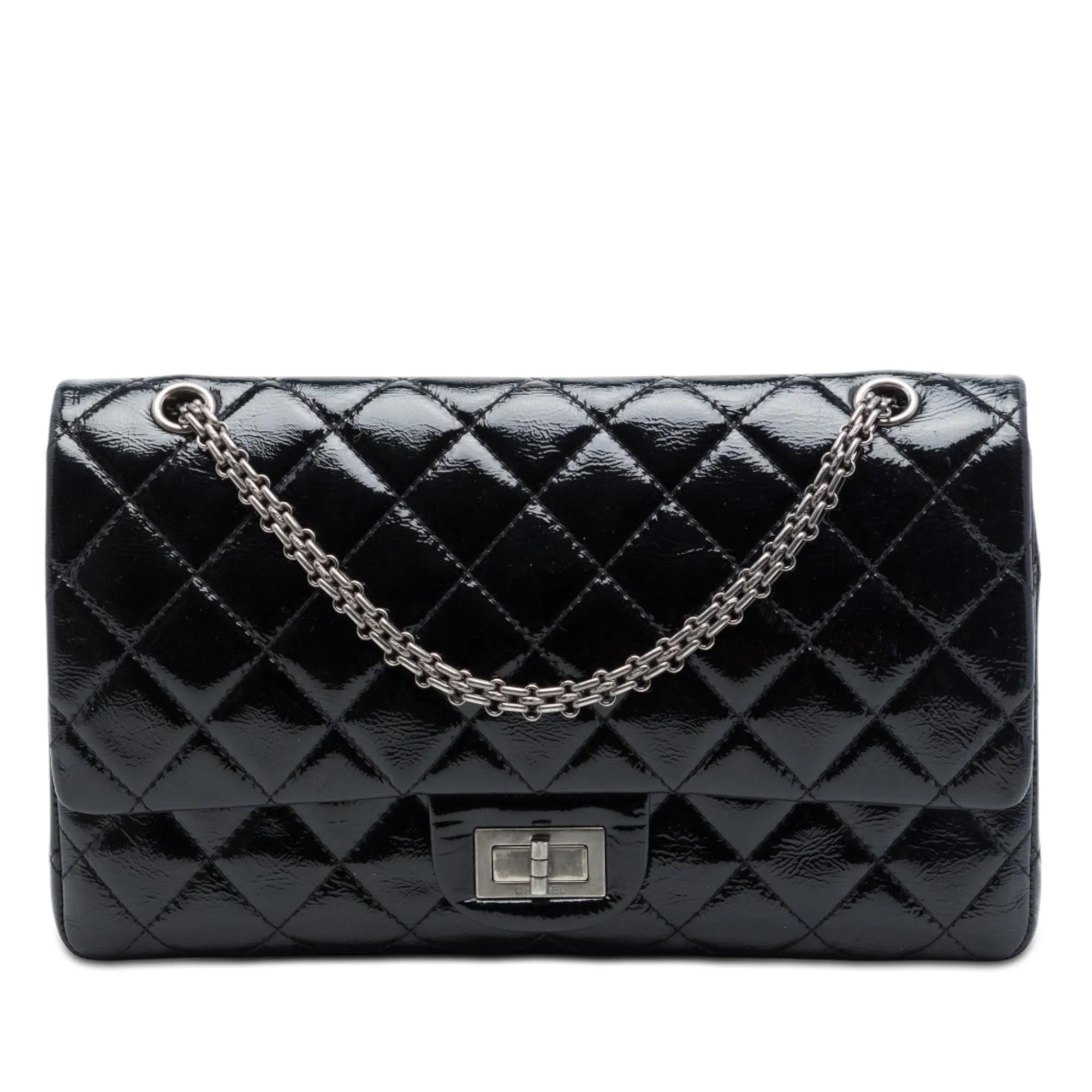 Timeless/Classique patent leather handbag