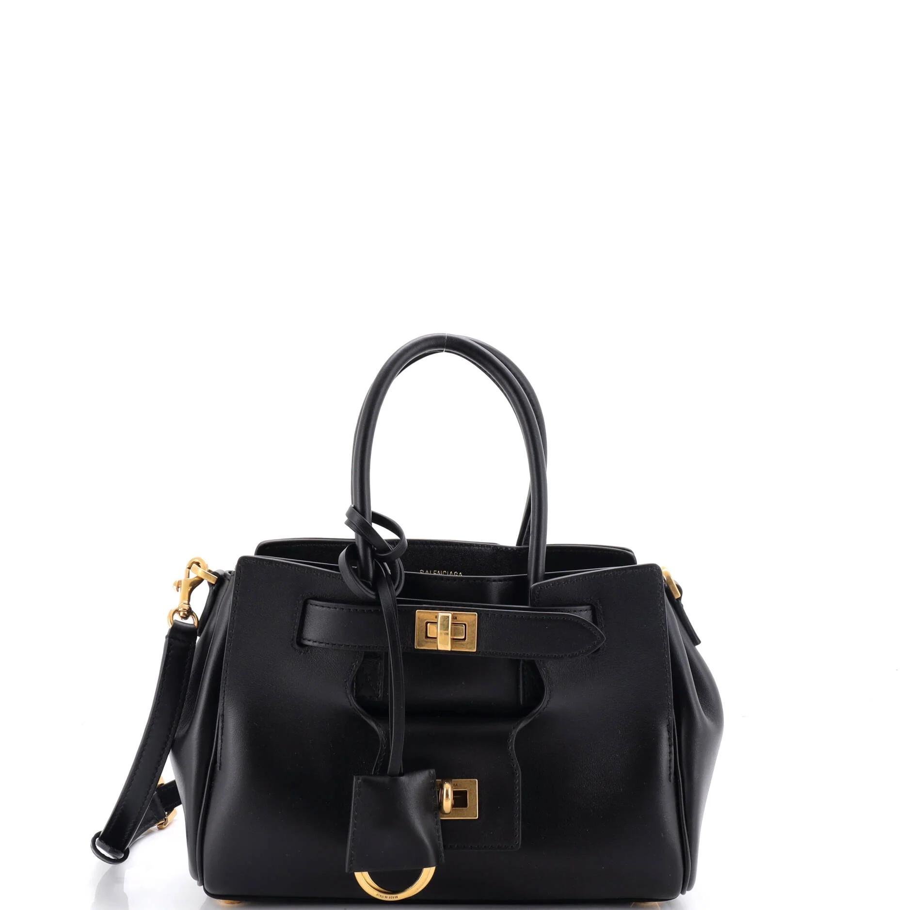 Leather tote