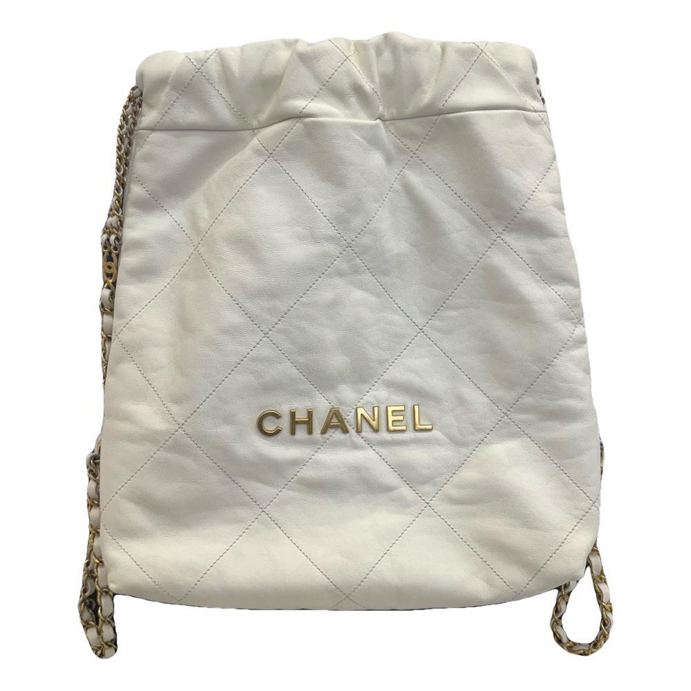 Chanel 22 leather handbag